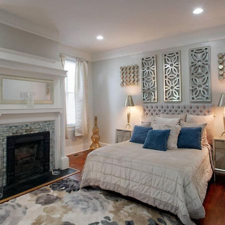 Huge 5 Bed, 5 Bath In Historic Downtown سافانا المظهر الخارجي الصورة