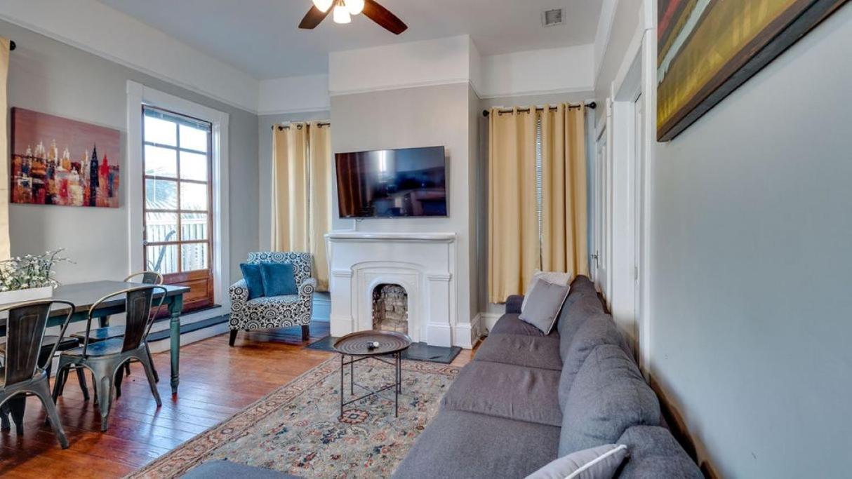Huge 5 Bed, 5 Bath In Historic Downtown سافانا المظهر الخارجي الصورة